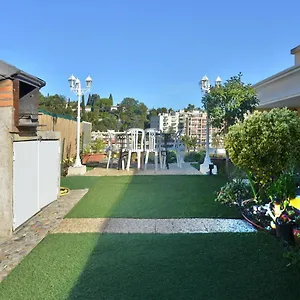 Jardin D'azur Proche , Cagnes-sur-Mer France